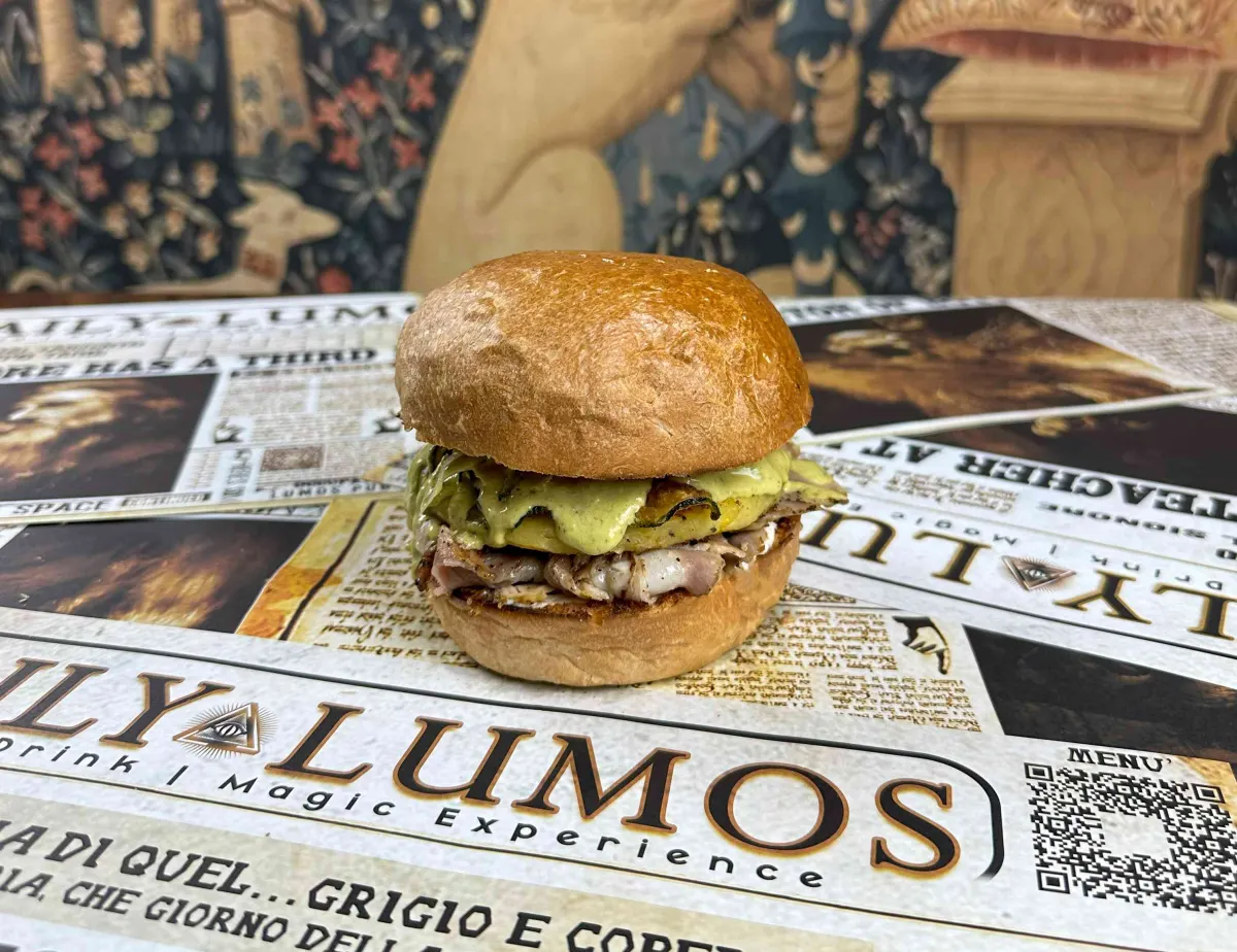 Pulled pork bun