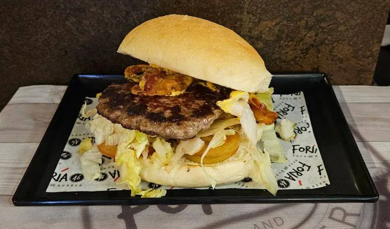 Panino Hamburger Bacon