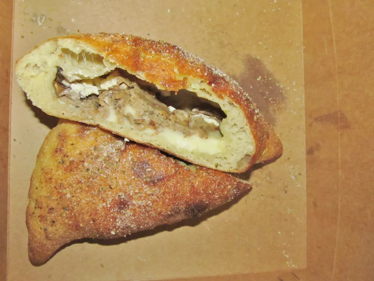 Calzone vegetariano