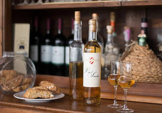Cantucci e Vin Santo