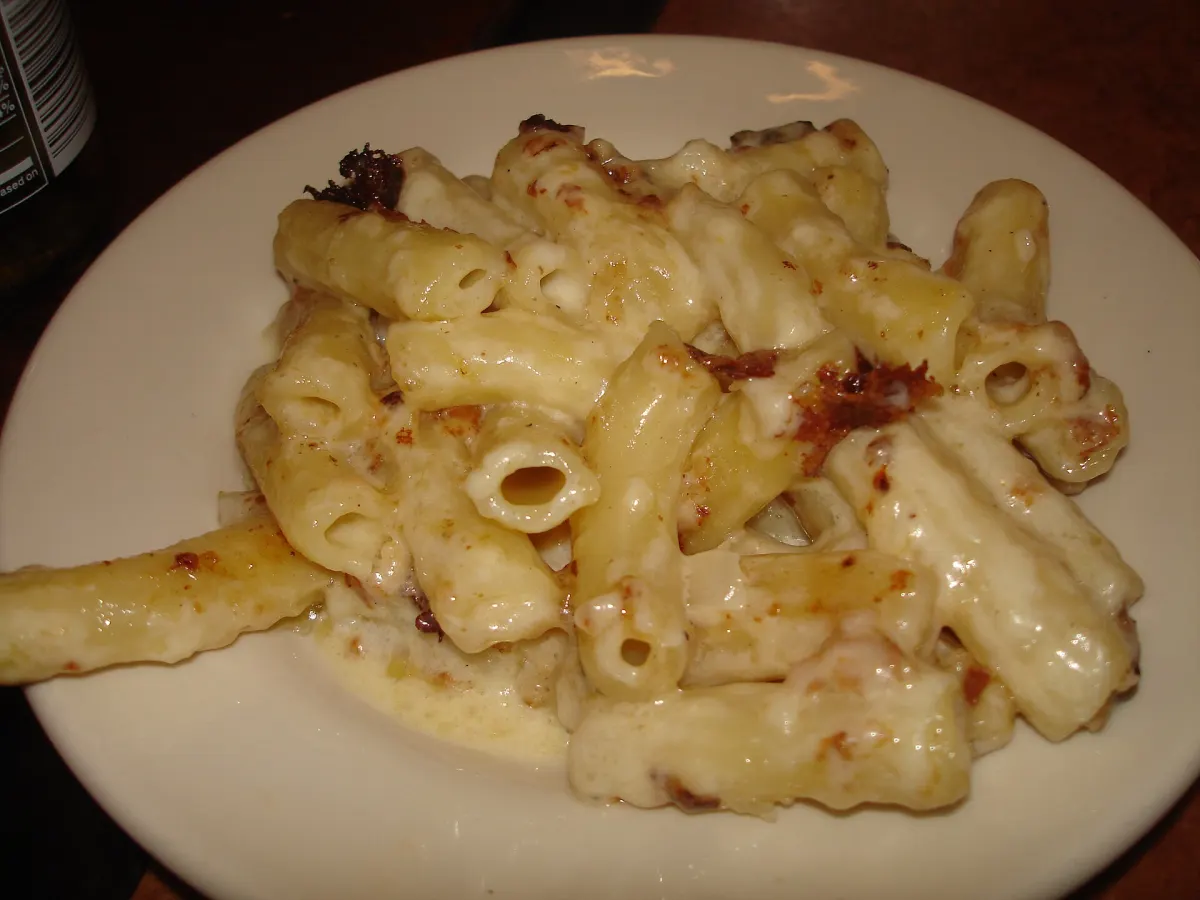 Macaroni cheese